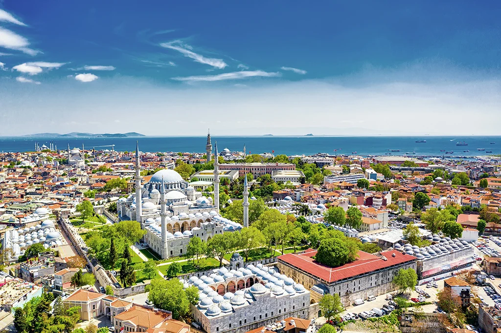 2025 Regaib Kandili Hangi Gün?