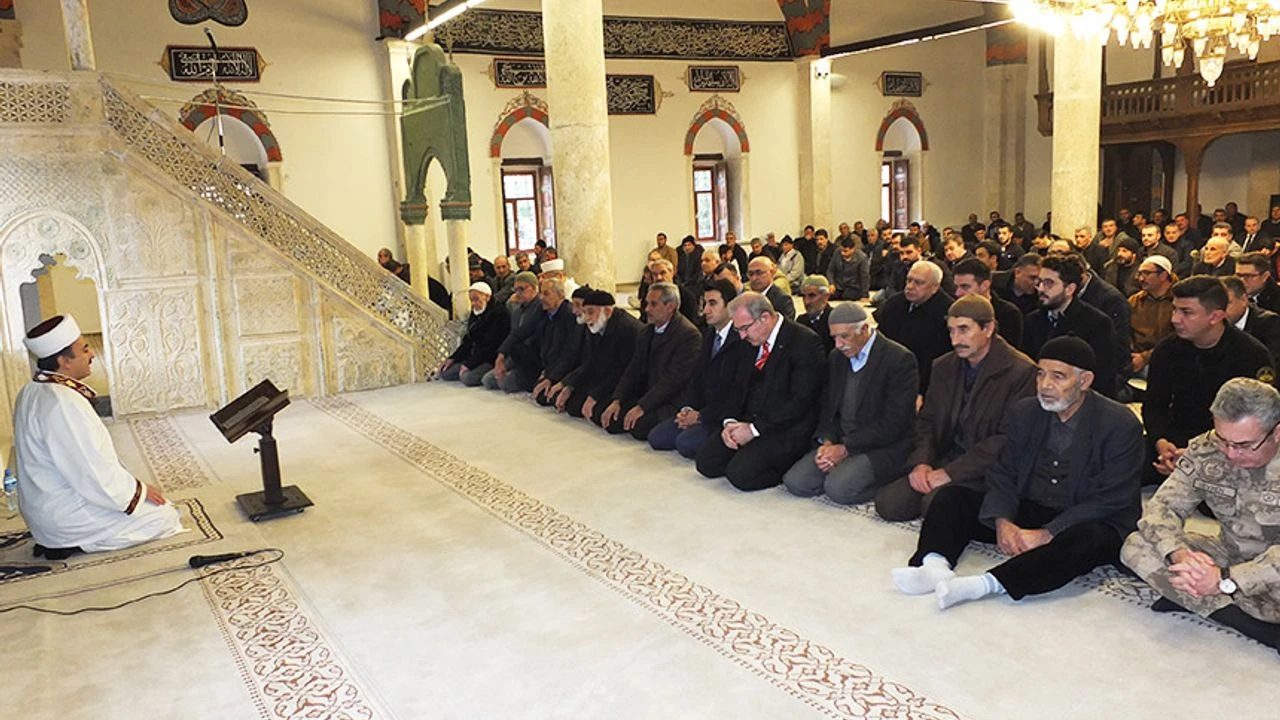 2025 Yılı Üç Aylar Takvimi ve Önemli Günler
